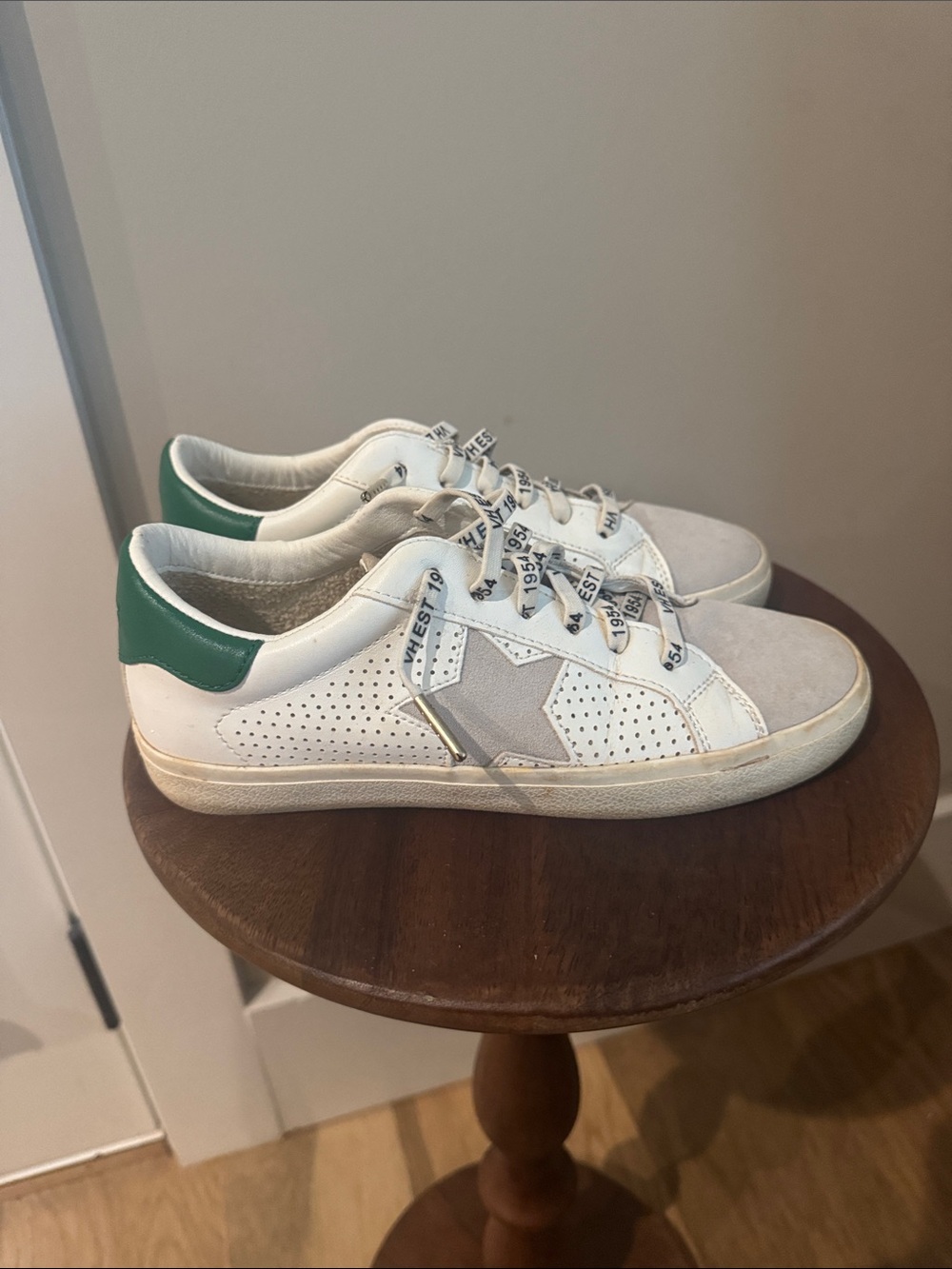 Vintage Havana  White Sneakers with Green Heel Tab